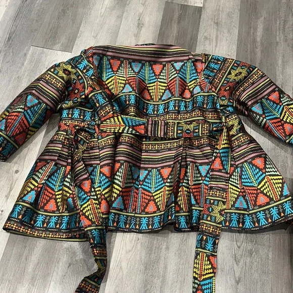 Ashro Multicolor Tribal Print Jacket, swing jacket, large pleats, removable belt - Picture 7 of 7